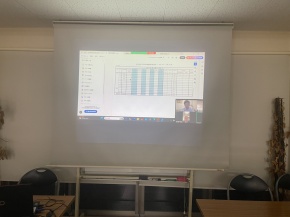 8月定例会議