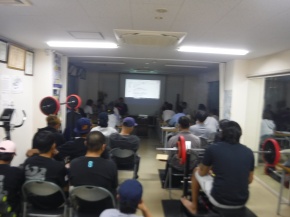 4月定例会議