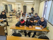 研修生も継手位置の勉強中